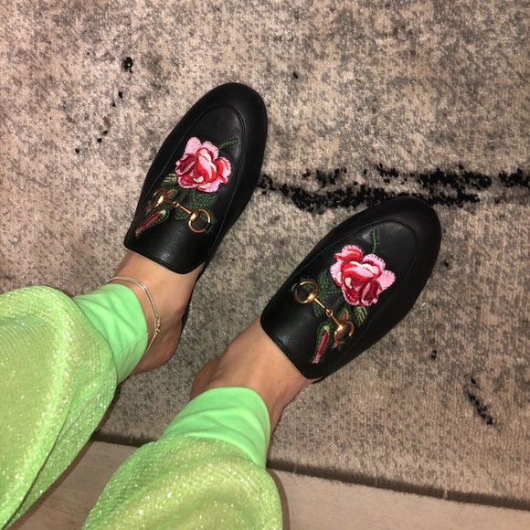 📌 GUCCI Princetown appliquéd leather slippers✨ - Picture 2 of 5
